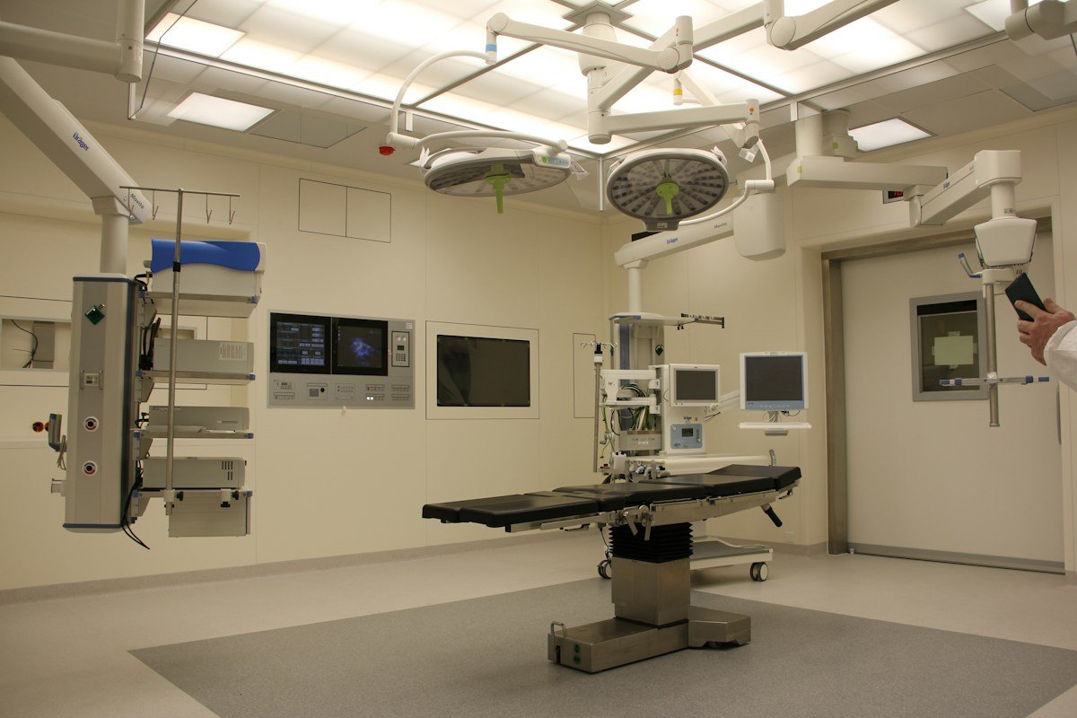 Cosmetic & Plastic Surgery